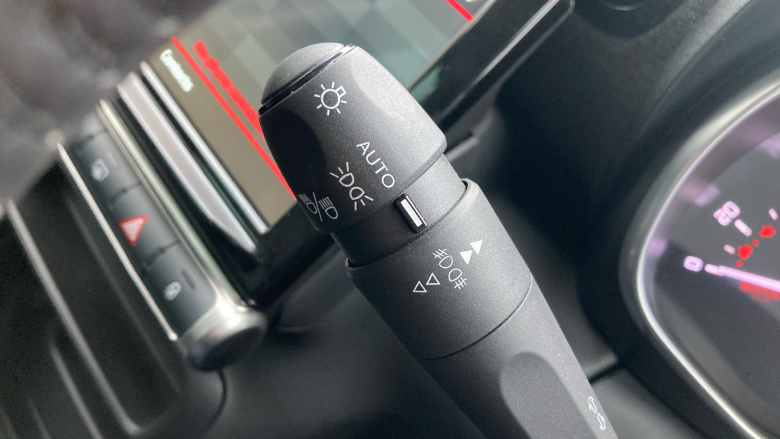 Citroen C3 Aircross 1.2 PureTech 110 Shine 5dr Petrol Hatchback